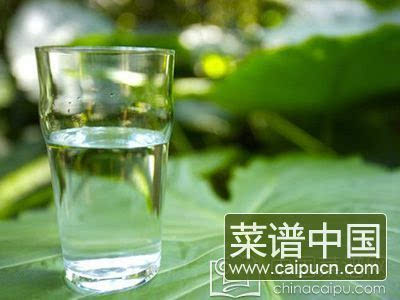 薄荷水可以喝吗_薄荷可以喝_薄荷泡水什么人不能喝